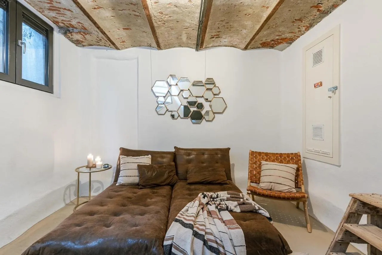 Cozy Apartment With Terrace In The Heart Of アントウェルペン